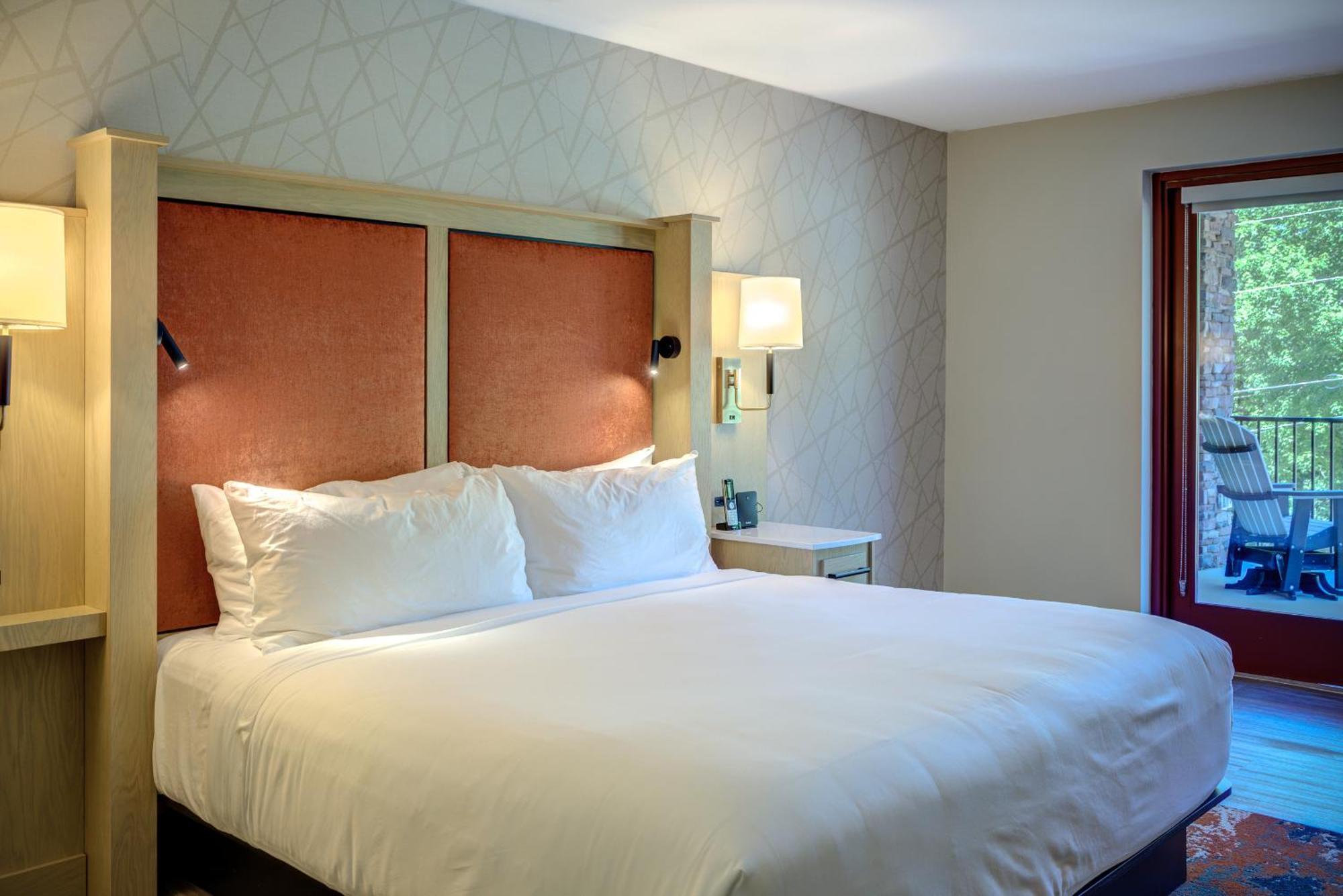 The Embers Hotel 4*